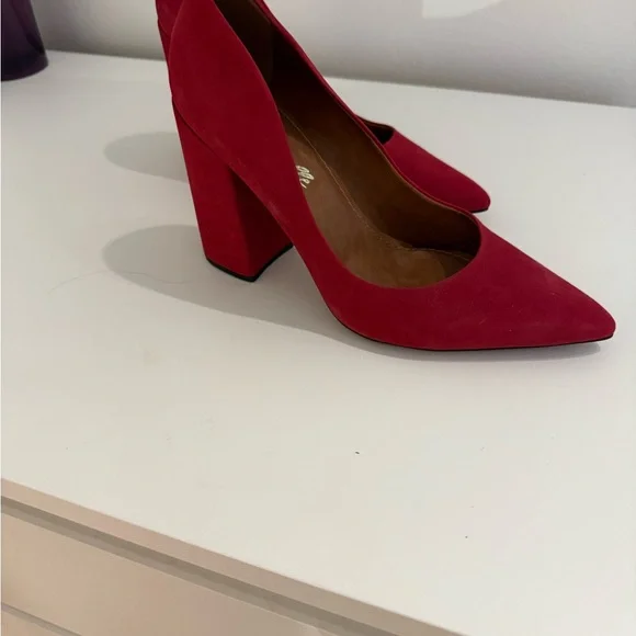 L'INTERVALLE Red Block Heel Pumps - Picture 1 of 5